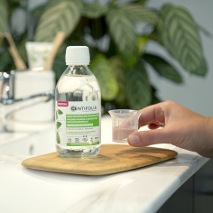 Bain de bouche concentré 2en1 avec bouchon doseur