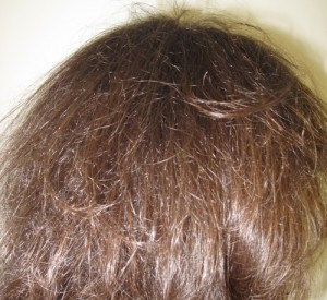 Des cheveux toujours aussi lumineux et denses