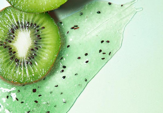 Revitalisez vos cheveux avec la détox capillaire